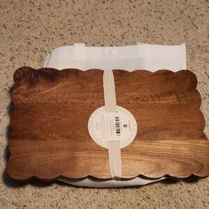 Mela Artisans Scallop Wood Charcuterie Board 16x10 NEW